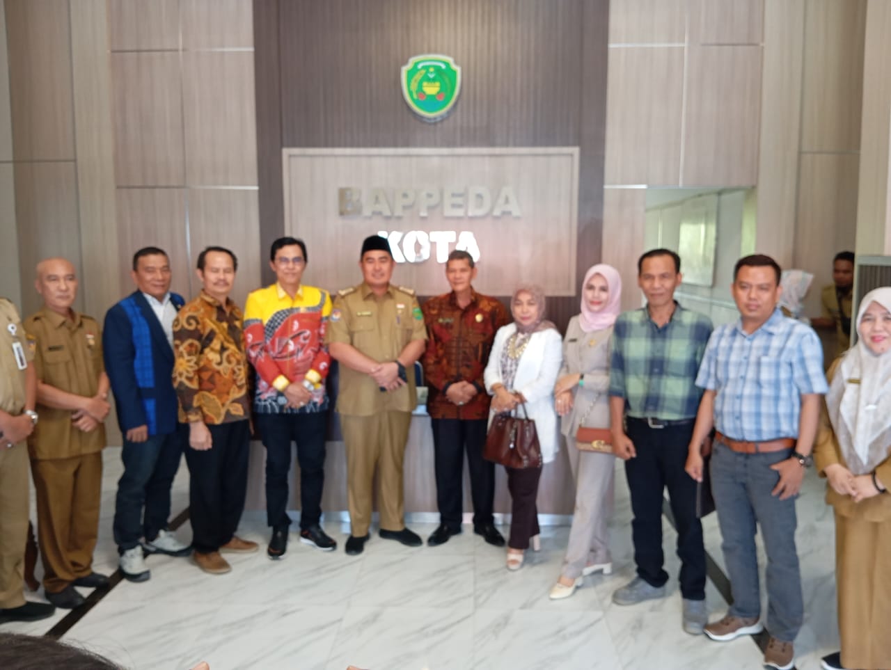 Ketua Komisi II DPRD Kota Rodi, S.Kom,. MM dan anggota Kota Bengkulu Lakukan Kunjungan Kerja ke Bappeda untuk Sinergi Pembangunan 2025