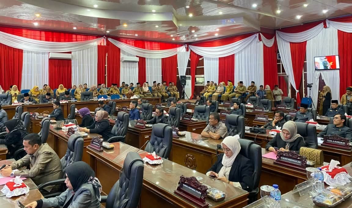 Ketua Komisi II DPRD Kota Bengkulu Rodi Hadiri Paripurna Persetujuan Raperda Pertanggungjawaban APBD Tahun 2025