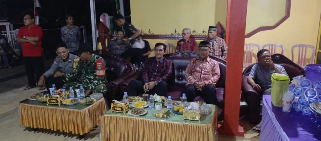 Rodi menghadiri penutupan HUT ke-81 RI di RT 07 Kelurahan Bajak Kota Bengkulu