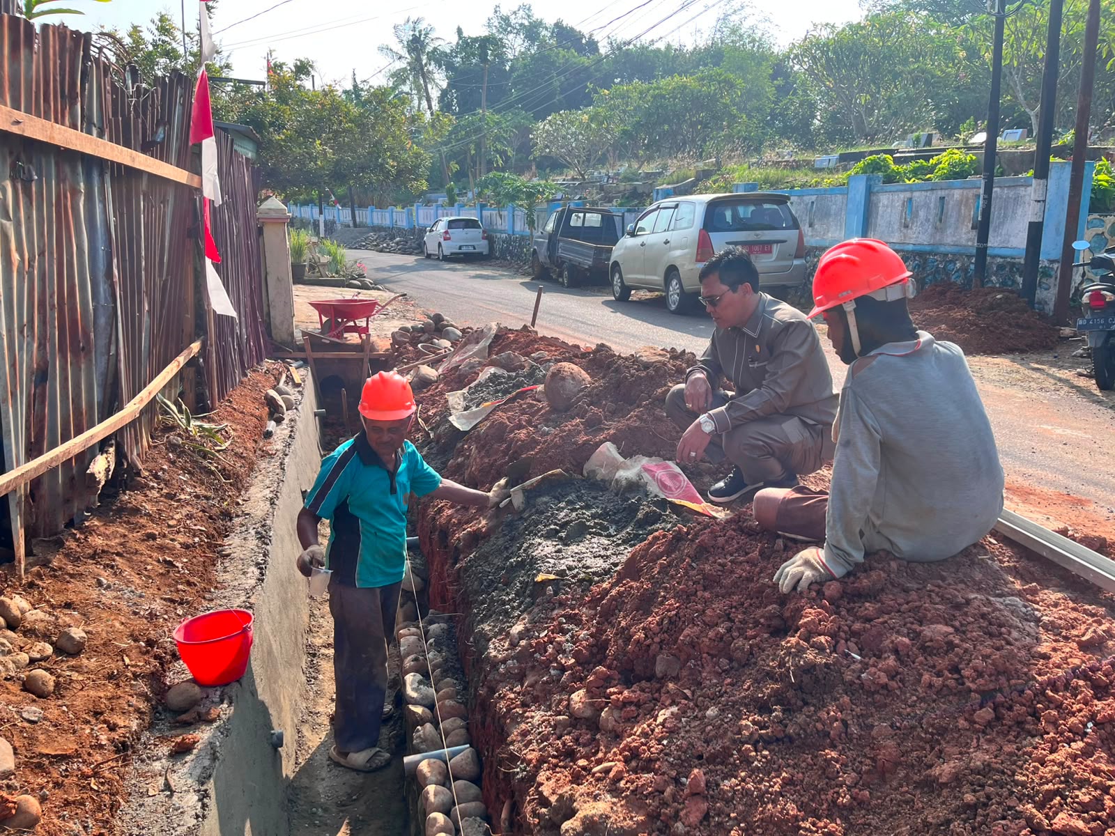Rodi meninjau proyek drainase Jalan Abu Hanifah Tengah Padang