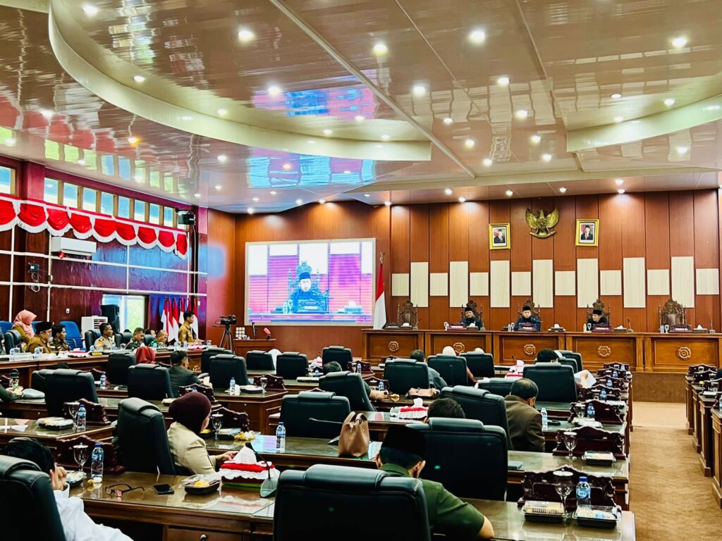 Rodi menghadiri rapat paripurna KUPA dan PPAS-P perubahan APBD 2026