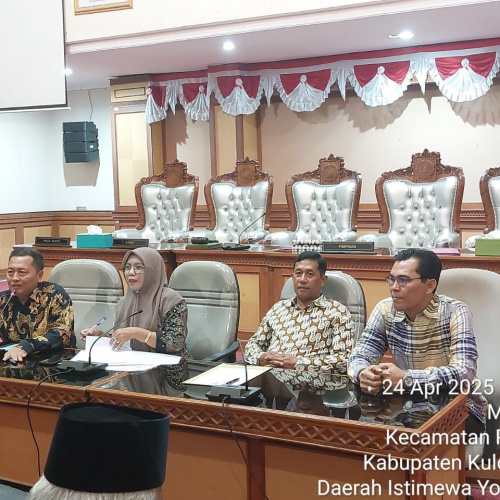Ketua Komisi II DPRD Kota Bengkulu, Rodi, memimpin studi tiru ke Kulon Progo untuk mempelajari penyusunan LKPj dan strategi pengembangan pariwisata berbasis lokal.